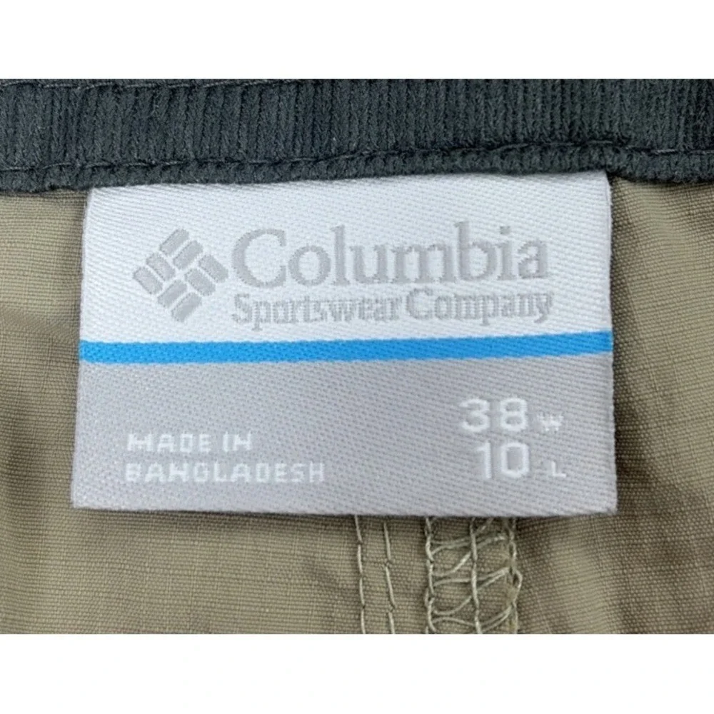 Columbia Men's 38w 10i Cargo Shorts Tan Omni-Shade Nylon Belted Outdoor Hiking